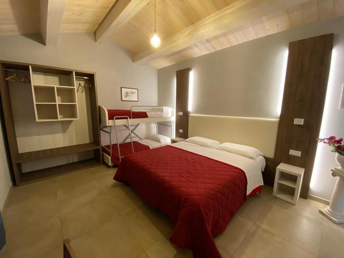 Il Villino Agriturismo B&B Belforte del Chienti Екстериор снимка