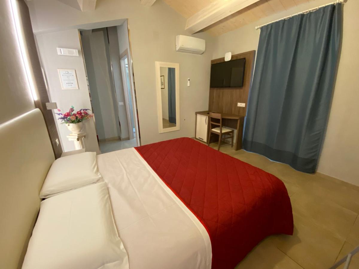Il Villino Agriturismo B&B Belforte del Chienti Екстериор снимка