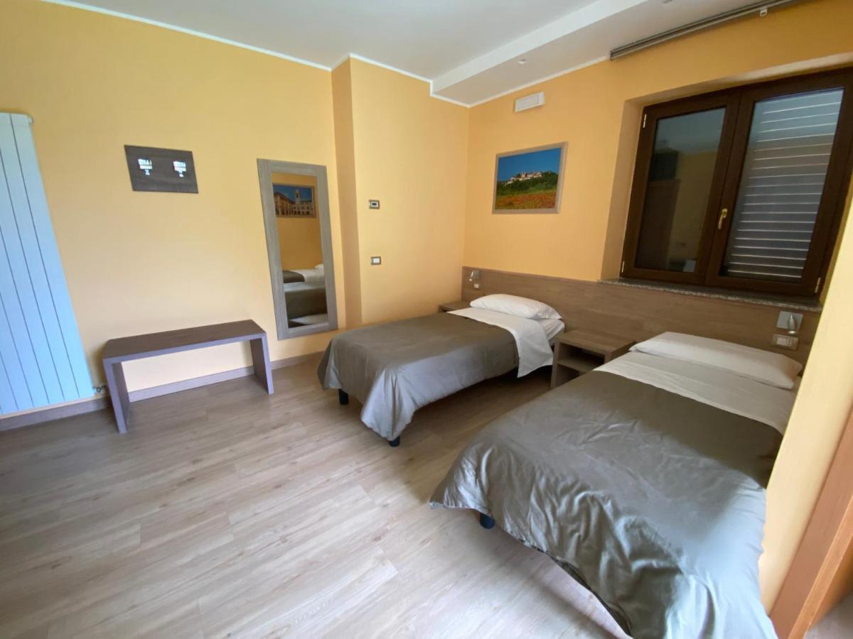 Il Villino Agriturismo B&B Belforte del Chienti Екстериор снимка