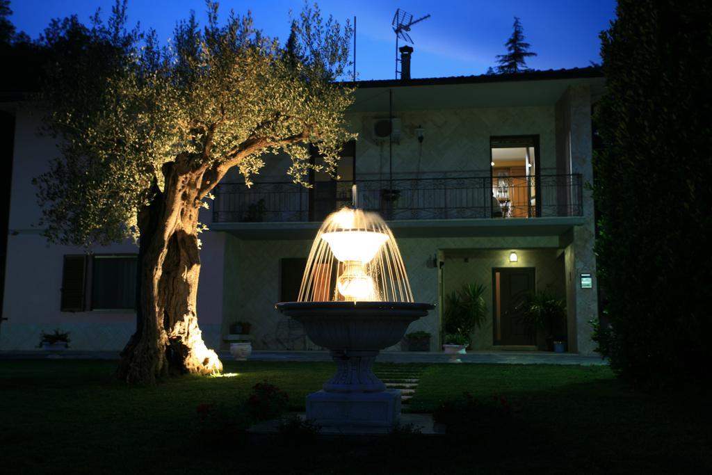 Il Villino Agriturismo B&B Belforte del Chienti Екстериор снимка