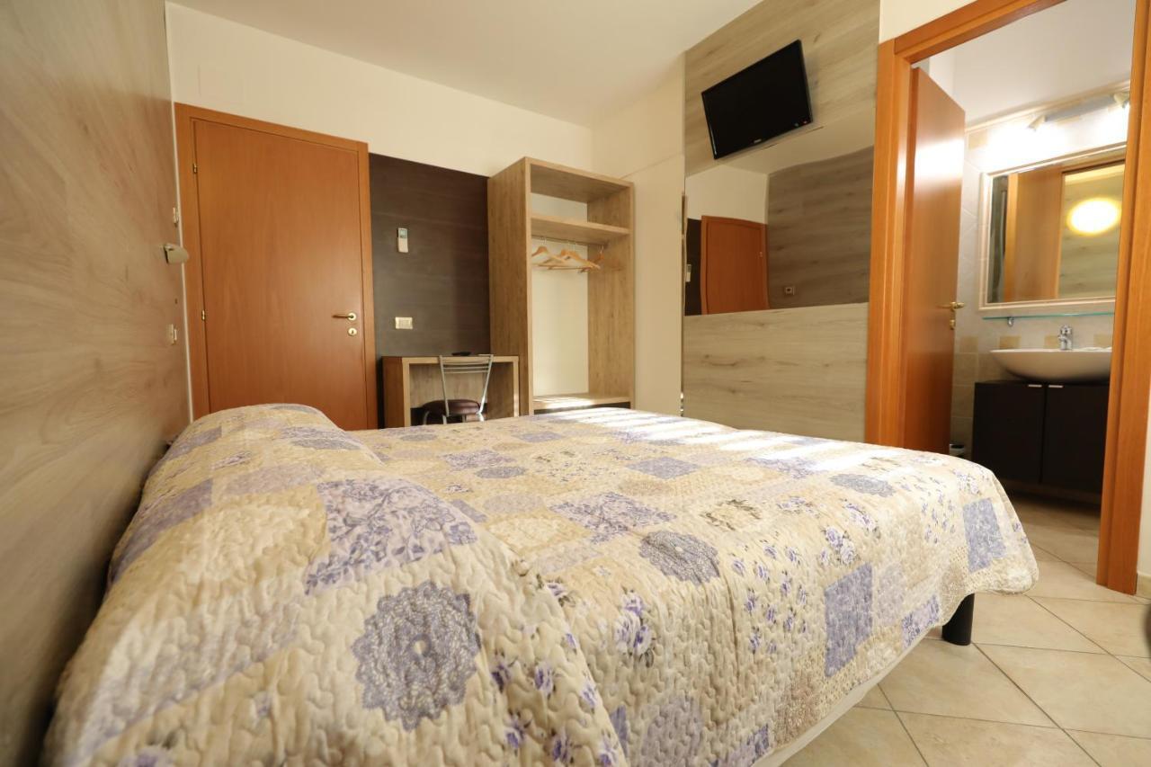 Il Villino Agriturismo B&B Belforte del Chienti Екстериор снимка