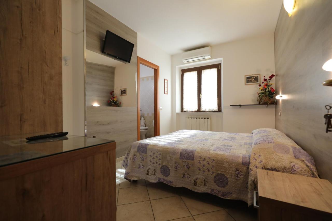 Il Villino Agriturismo B&B Belforte del Chienti Екстериор снимка